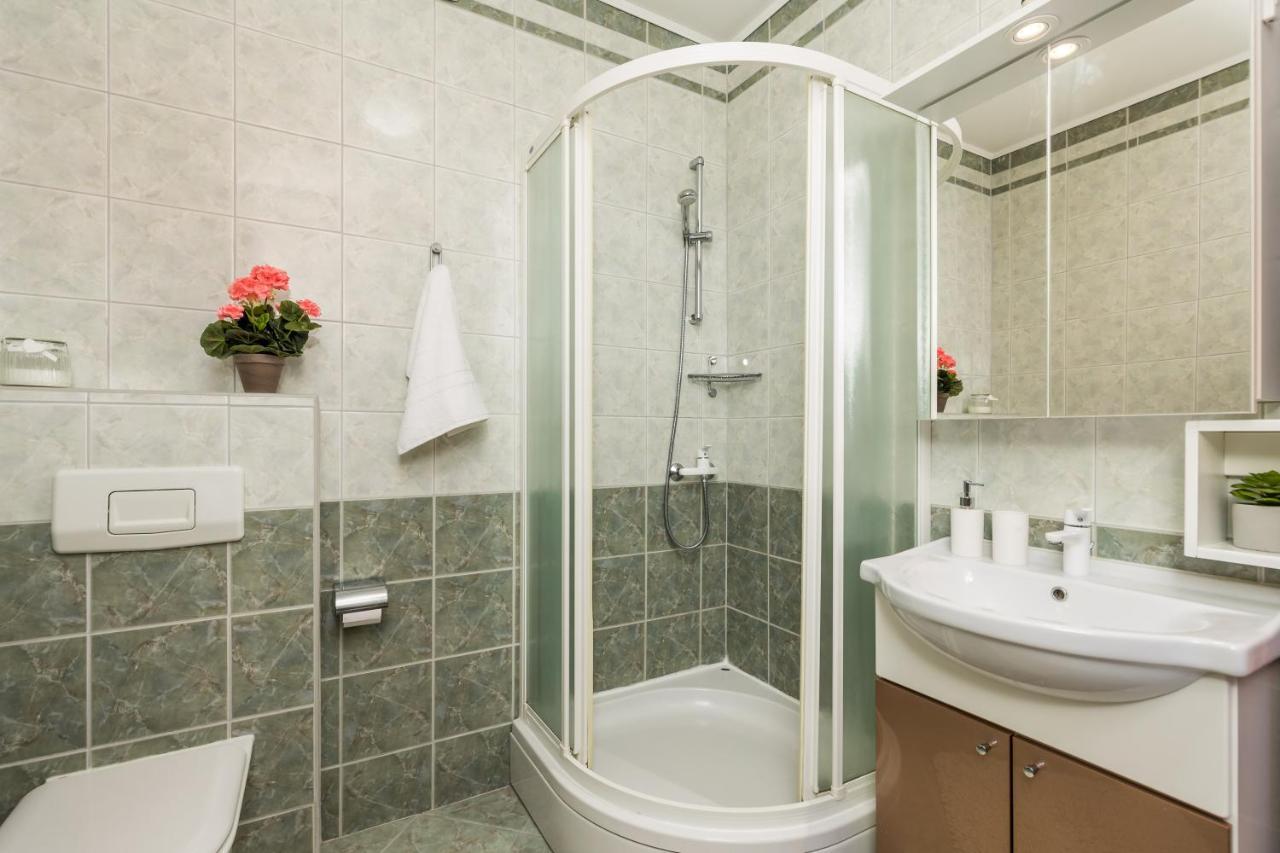 Apartment All For You - With A Swimming Pool Opatija Exterior foto